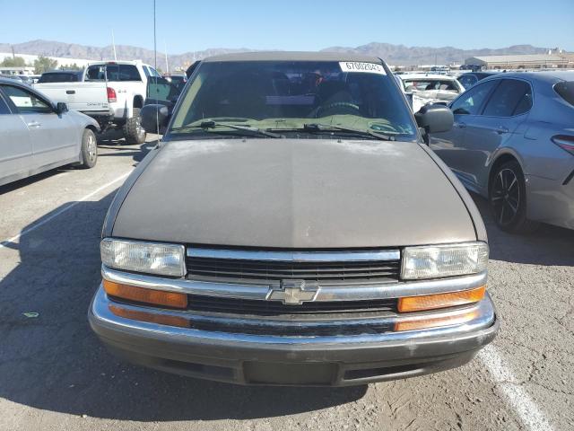 1GCCS19W5Y8189763 - 2000 CHEVROLET S TRUCK S10 GRAY photo 5