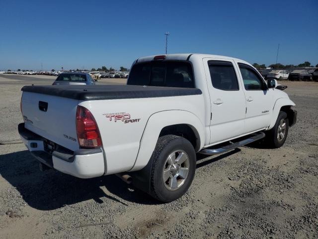 5TELU42N05Z015879 - 2005 TOYOTA TACOMA DOUBLE CAB WHITE photo 3