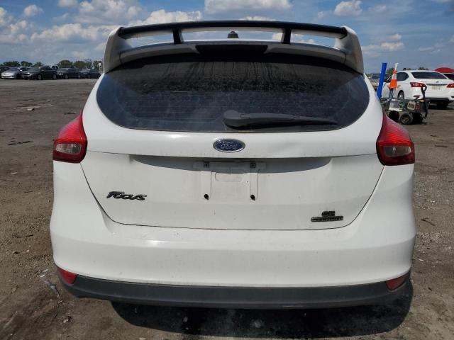 1FADP3K26GL345383 - 2016 FORD FOCUS SE WHITE photo 6