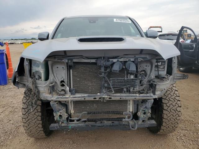 5TFCZ5AN3KX183026 - 2019 TOYOTA TACOMA DOUBLE CAB Grau Foto 5
