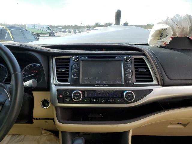 5TDKKRFH8GS139837 - 2016 TOYOTA HIGHLANDER XLE GOLD photo 9