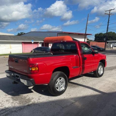 3GTEK14V66G219867 - 2006 GMC NEW SIERRA K1500 RED photo 4