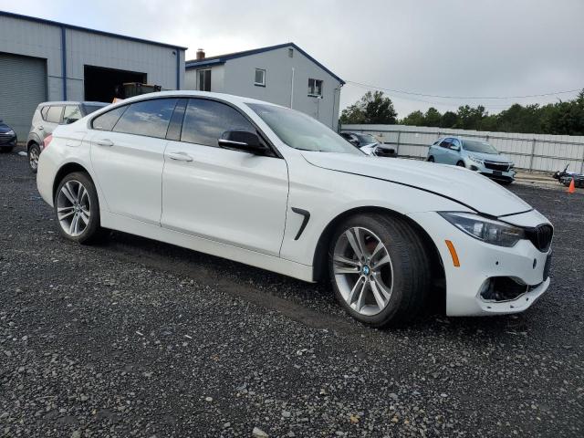 WBA4J3C56JBL03827 - 2018 BMW 430XI GRAN COUPE WHITE photo 4