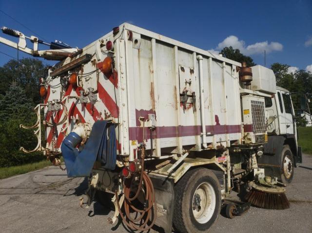 4V52AFEC5SR474679 - 1995 VOLVO FE Blanc photo 4