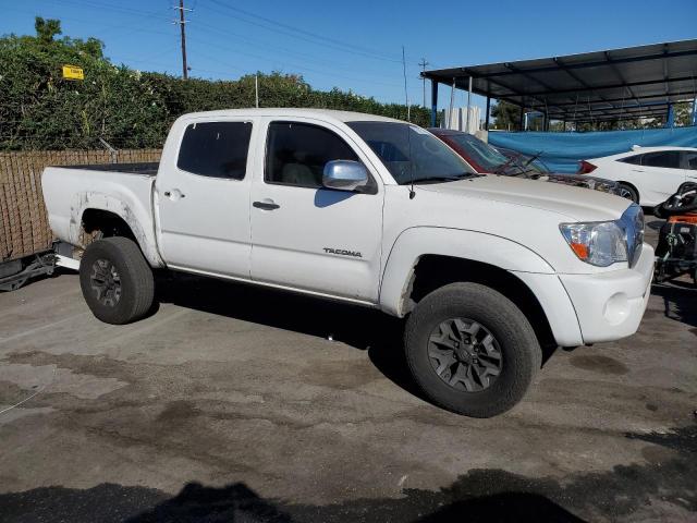 5TEJU4GNXAZ722577 - 2010 TOYOTA TACOMA DOUBLE CAB PRERUNNER WHITE photo 4