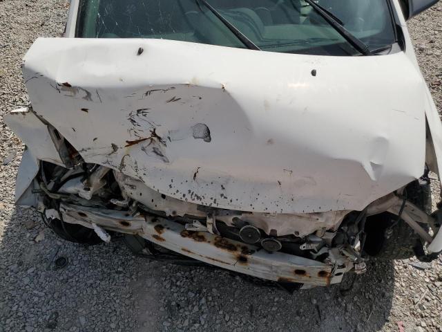 JTKKT624865019208 - 2006 TOYOTA SCION XA WHITE photo 11