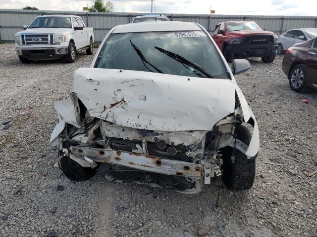 JTKKT624865019208 - 2006 TOYOTA SCION XA WHITE photo 5