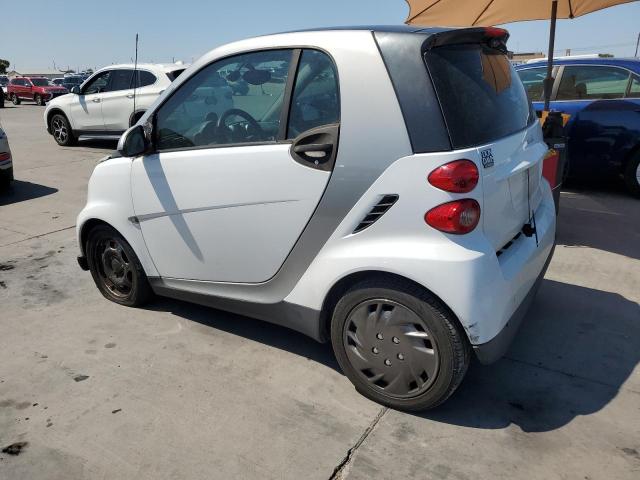 WMEEJ31X99K256768 - 2009 SMART FORTWO PURE GRAY photo 2