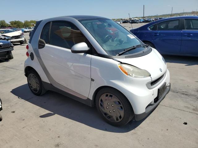 WMEEJ31X99K256768 - 2009 SMART FORTWO PURE GRAY photo 4