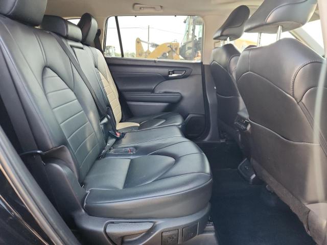 5TDHZRBH0NS574196 - 2022 TOYOTA HIGHLANDER XLE Սև լուսանկար 11