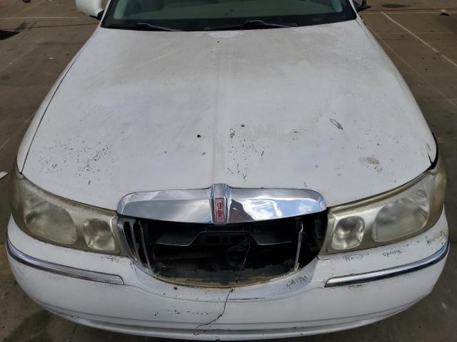 1LNHM81W71Y684343 - 2001 LINCOLN TOWN CAR EXECUTIVE Белый фото 11