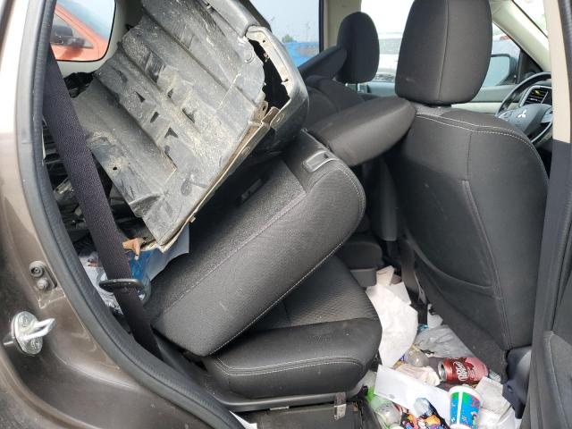 JA4AZ2A36HZ007051 - 2017 MITSUBISHI OUTLANDER ES 棕色 照片 10