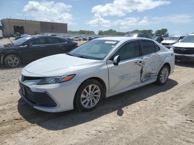 2022 TOYOTA CAMRY LE, 