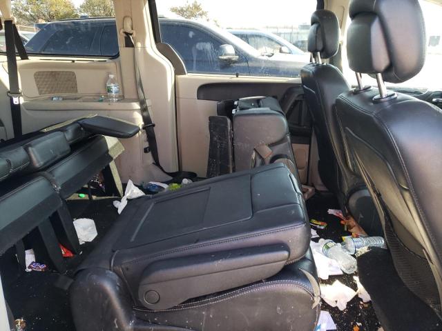 2A4RR8DG7BR682414 - 2011 CHRYSLER TOWN & COU TOURING L BLACK photo 6