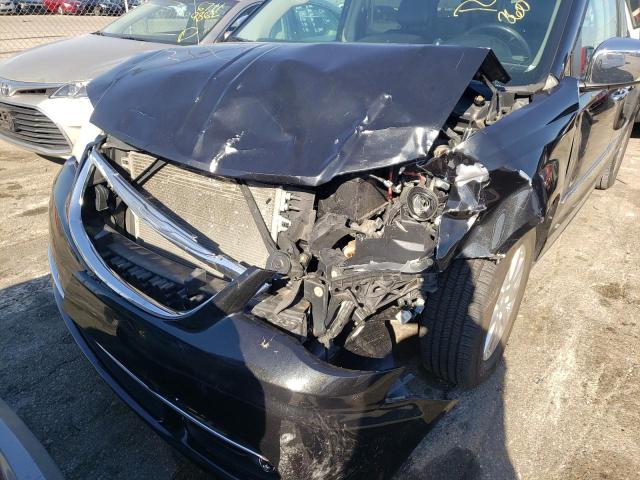 2A4RR8DG7BR682414 - 2011 CHRYSLER TOWN & COU TOURING L BLACK photo 9