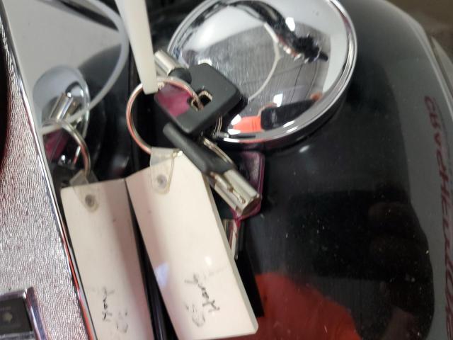 1HD1BWB185Y062129 - 2005 HARLEY-DAVIDSON FLSTCI 黑色 照片 8