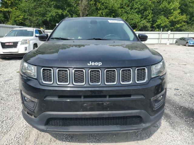 3C4NJDBB9JT222582 - 2018 JEEP COMPASS LATITUDE BLACK photo 5