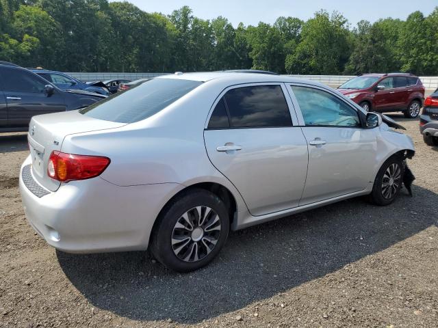 JTDBL40E699024136 - 2009 TOYOTA COROLLA BASE SILVER photo 3