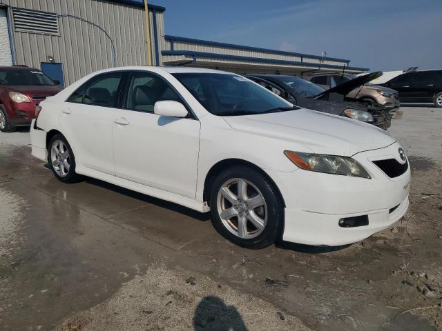 4T1BE46K17U646964 - 2007 TOYOTA CAMRY CE WHITE photo 4