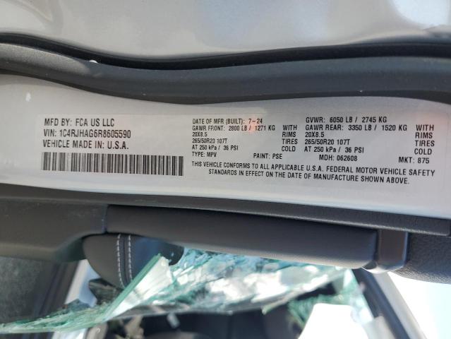 1C4RJHAG6R8605590 - 2024 JEEP GRAND CHEROKEE LAREDO SILVER photo 14