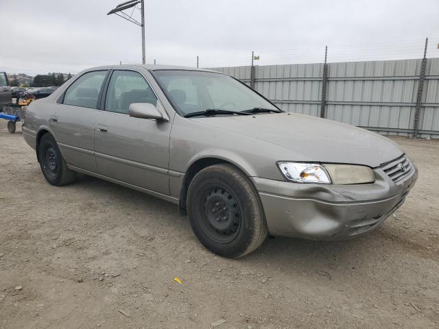 JT2BG22KXW0200769 - 1998 TOYOTA CAMRY CE TAN photo 4