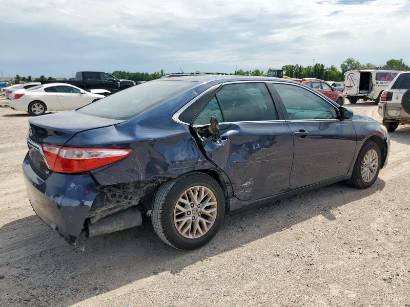 4T1BF1FK6GU545415 - 2016 TOYOTA CAMRY LE BLUE photo 3