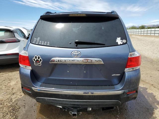 5TDBK3EH6BS074655 - 2011 TOYOTA HIGHLANDER BASE BLUE photo 6