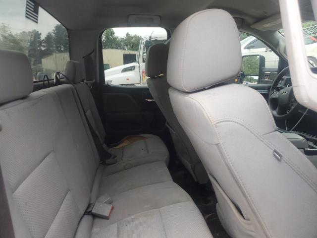 1GC2CUEG2HZ152995 - 2017 CHEVROLET SILVERADO C2500 HEAVY DUTY WHITE photo 10