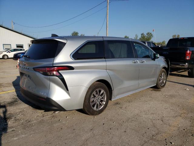 5TDKRKECXMS029571 - 2021 TOYOTA SIENNA LE SILVER photo 3