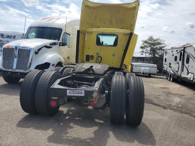 1XPBDP9X4MD738452 - 2021 PETERBILT 579 YELLOW photo 6