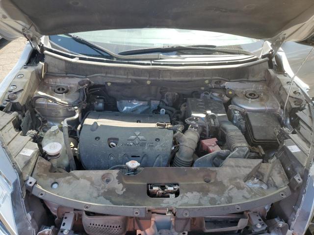 JA4APUAU8NU003795 - 2022 MITSUBISHI OUTLANDER ES SILVER photo 12