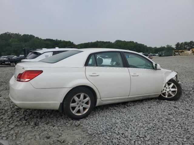 4T1BK36B76U151010 - 2006 TOYOTA AVALON XL WHITE photo 3