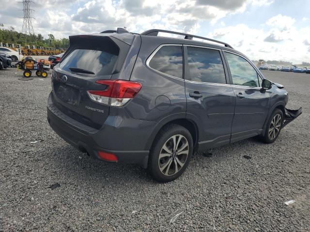 JF2SKAUC7MH591904 - 2021 SUBARU FORESTER LIMITED GRAY photo 3