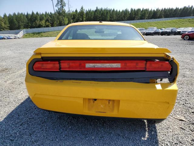 2C3CDYBT2CH269225 - 2012 DODGE CHALNG RT R/T YELLOW photo 6