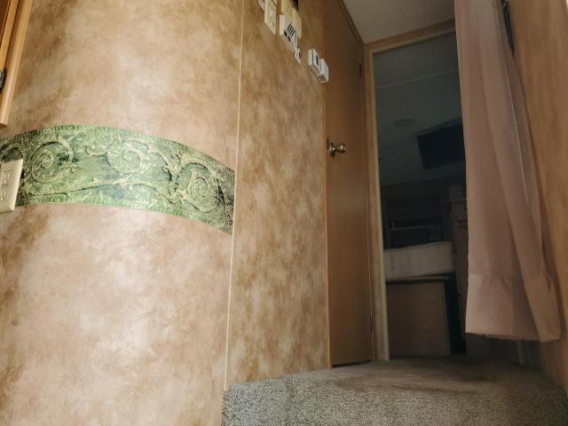 4YDF34S2X8E750685 - 2008 KEYSTONE CHALLENGER BEIGE photo 5