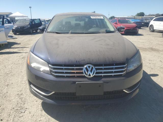 1VWBN7A31EC071870 - 2014 VOLKSWAGEN PASSAT SE BLUE photo 5