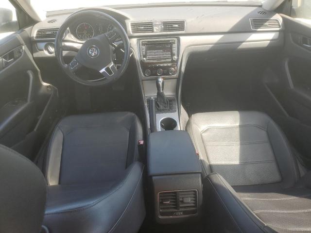 1VWBN7A31EC071870 - 2014 VOLKSWAGEN PASSAT SE BLUE photo 8