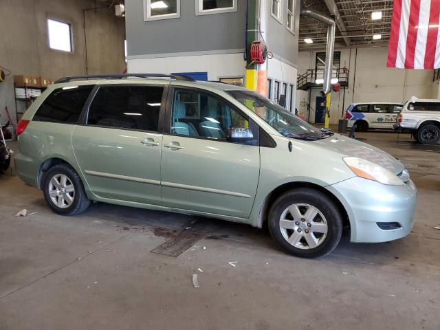 5TDZK23C89S232858 - 2009 TOYOTA SIENNA CE GREEN photo 4