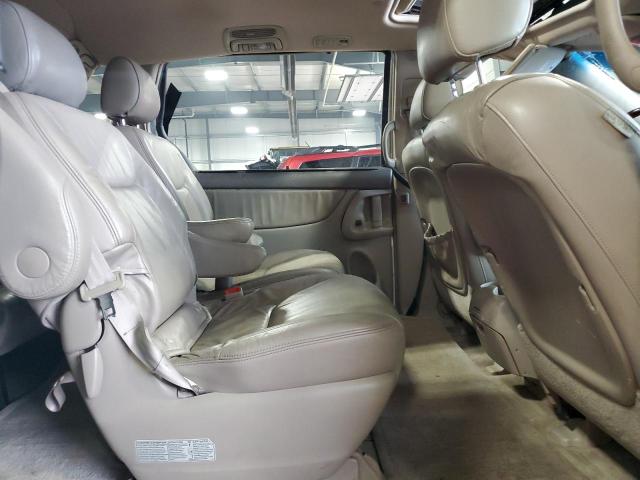 5TDBA22C06S065249 - 2006 TOYOTA SIENNA XLE 白色 照片 11