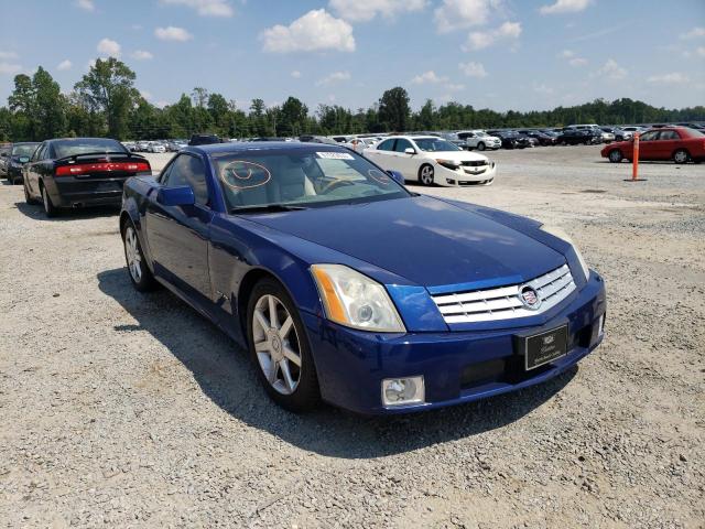 1G6YV34A655602889 - 2005 CADILLAC XLR BLUE photo 4