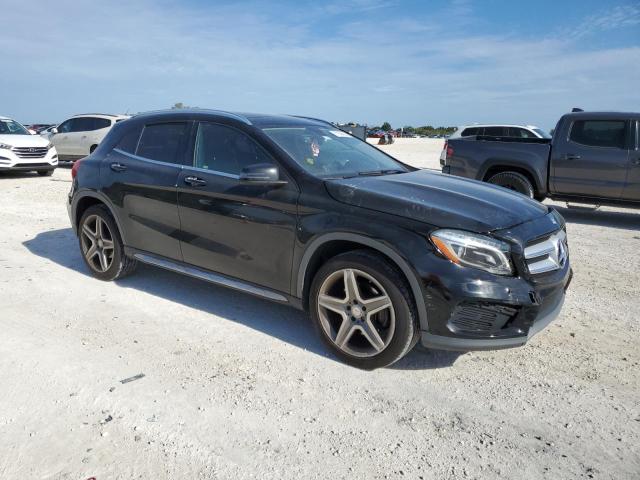 WDCTG4GB1FJ092580 - 2015 MERCEDES-BENZ GLA 250 4MATIC BLACK photo 4