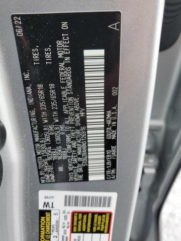 5TDGZRAH8NS126916 - 2022 TOYOTA HIGHLANDER XLE SILVER photo 13