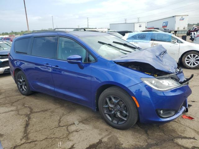 2C4RC1GG7KR734490 - 2019 CHRYSLER PACIFICA LIMITED BLUE photo 4