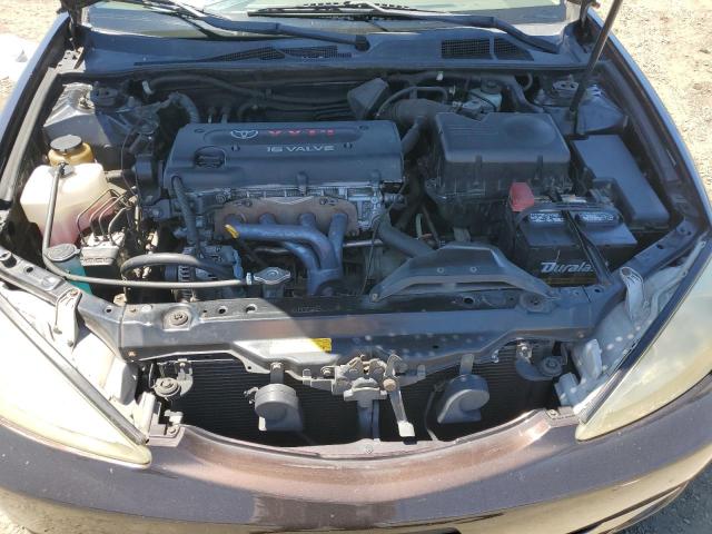 JTDBE32K330157889 - 2003 TOYOTA CAMRY LE PURPLE photo 11