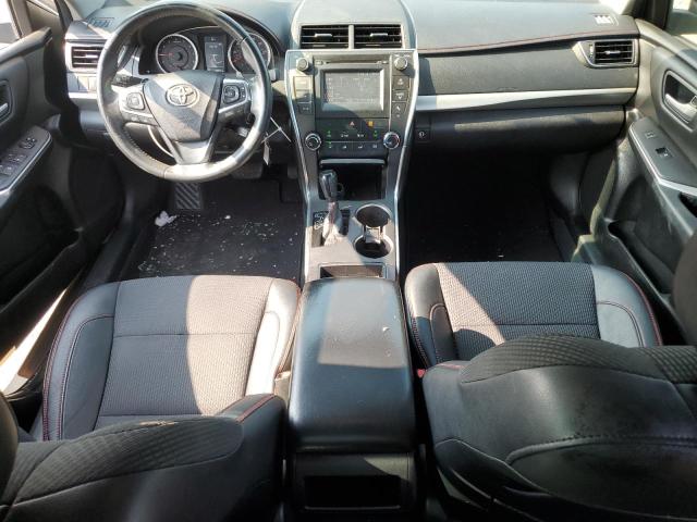 4T1BF1FK5HU322686 - 2017 TOYOTA CAMRY LE WHITE photo 8