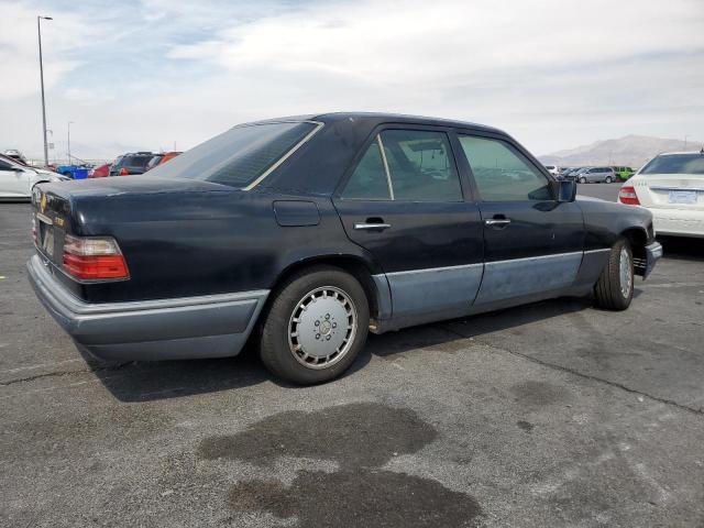 WDBEA32E9RC080616 - 1994 MERCEDES-BENZ E 320 黑色 照片 3
