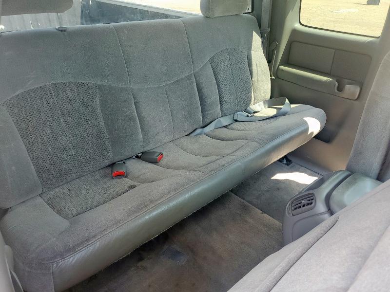 2GCEC19T5Y1131196 - 2000 CHEVROLET SILVERADO C1500 ვერცხლისფერი ფოტო 10