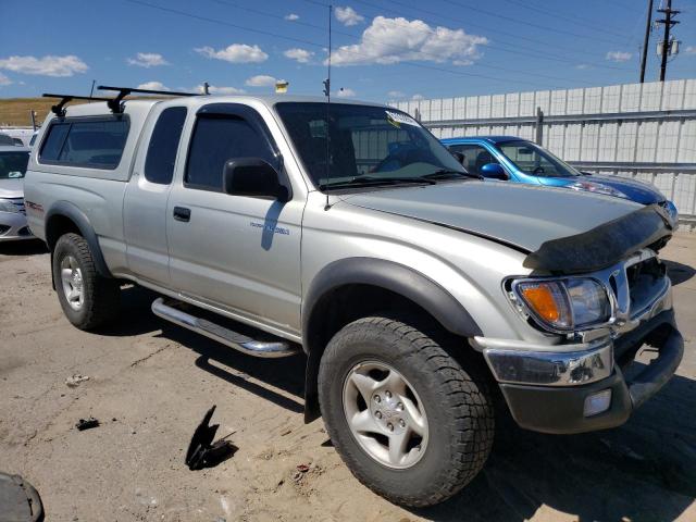 5TEWN72N03Z279659 - 2003 TOYOTA TACOMA XTRACAB SILVER photo 4