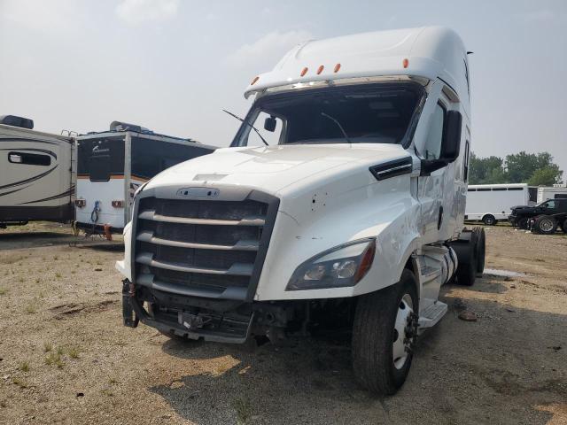3AKJHHDR3KSKH0158 - 2019 FREIGHTLINER CASCADIA 1 WHITE photo 2