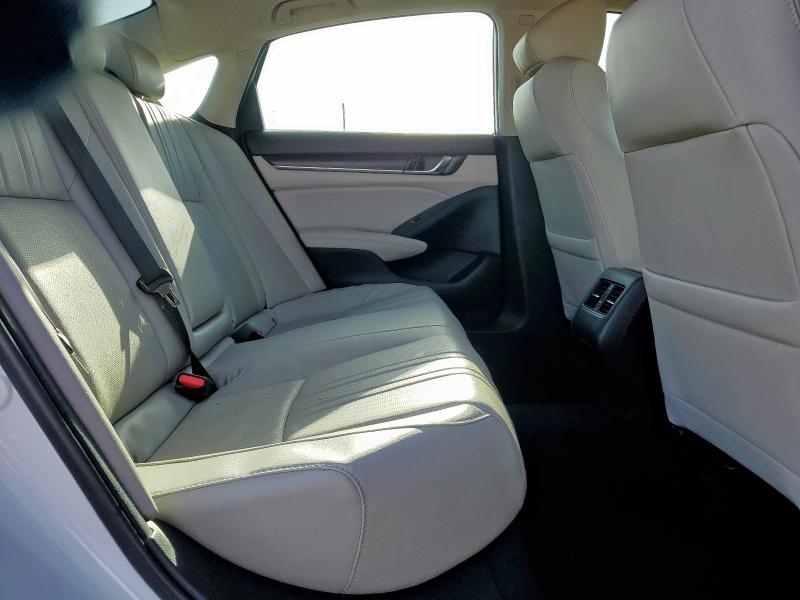 1HGCV1F57JA135139 - 2018 HONDA ACCORD EXL WHITE photo 10